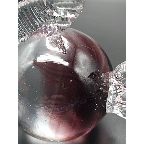 Heavy Hand Blown Glass Fat Fish Burgundy & Clear Paperweight Figurine – Unmarked - Picture 9 of 9